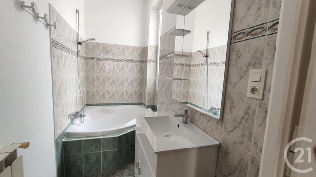 Afficher la photo en grand Appartement T4 à vendre - 4 pièces - 75.31 m2 - AIX LES BAINS - 73 - RHONE-ALPES - Century 21 Alp-Immo-Confiance