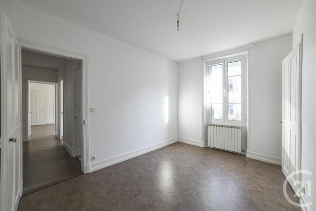 Afficher la photo en grand Appartement T4 à vendre - 4 pièces - 75.31 m2 - AIX LES BAINS - 73 - RHONE-ALPES - Century 21 Alp-Immo-Confiance