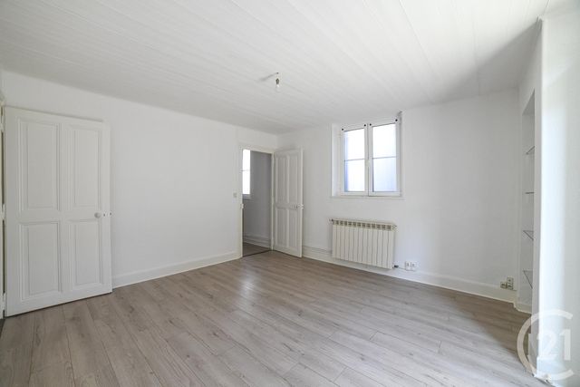 Afficher la photo en grand Appartement T3 à vendre - 3 pièces - 56.1 m2 - AIX LES BAINS - 73 - RHONE-ALPES - Century 21 Alp-Immo-Confiance
