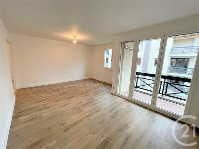 appartement à louer - 3 pièces - 75.0 m2 - CHAMBERY - 73 - RHONE-ALPES - Century 21 Alp-Immo-Confiance