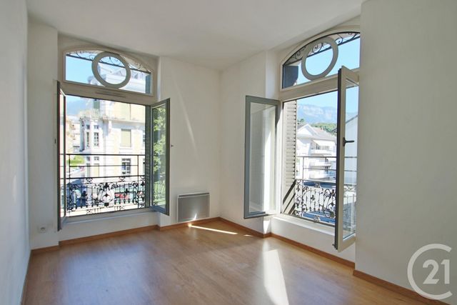 Appartement T3 à louer - 3 pièces - 51.0 m2 - AIX LES BAINS - 73 - RHONE-ALPES - Century 21 Alp-Immo-Confiance