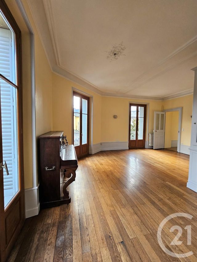 Appartement T5 à louer - 5 pièces - 148.35 m2 - AIX LES BAINS - 73 - RHONE-ALPES - Century 21 Alp-Immo-Confiance