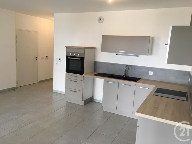 Appartement T3 à louer - 3 pièces - 63.8 m2 - AIX LES BAINS - 73 - RHONE-ALPES - Century 21 Alp-Immo-Confiance