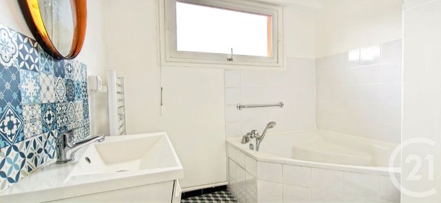 Appartement T2 à vendre - 2 pièces - 49.99 m2 - AIX LES BAINS - 73 - RHONE-ALPES - Century 21 Alp-Immo-Confiance