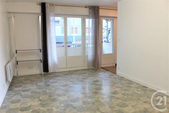 Appartement Studio à louer None