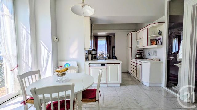 Appartement T4 à vendre - 4 pièces - 133.69 m2 - AIX LES BAINS - 73 - RHONE-ALPES - Century 21 Alp-Immo-Confiance