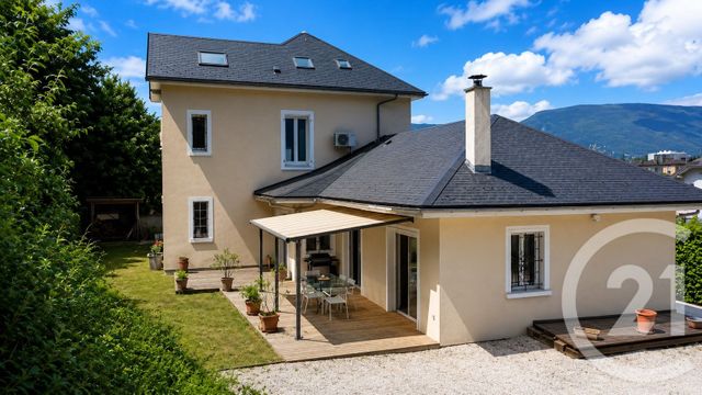 maison à vendre - 7 pièces - 221.0 m2 - JACOB BELLECOMBETTE - 73 - RHONE-ALPES - Century 21 Alp-Immo-Confiance