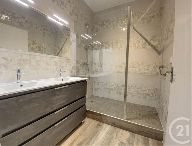 Appartement T3 à vendre - 3 pièces - 90.0 m2 - AIX LES BAINS - 73 - RHONE-ALPES - Century 21 Alp-Immo-Confiance