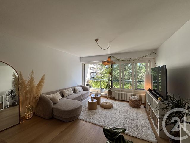 Appartement T3 à vendre - 3 pièces - 74.38 m2 - CRAN GEVRIER - 74 - RHONE-ALPES - Century 21 Alp-Immo-Confiance