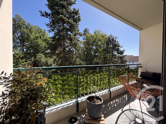 Appartement T3 à vendre - 3 pièces - 74.38 m2 - CRAN GEVRIER - 74 - RHONE-ALPES - Century 21 Alp-Immo-Confiance