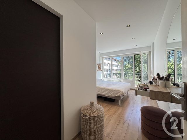 Appartement T3 à vendre - 3 pièces - 74.38 m2 - CRAN GEVRIER - 74 - RHONE-ALPES - Century 21 Alp-Immo-Confiance