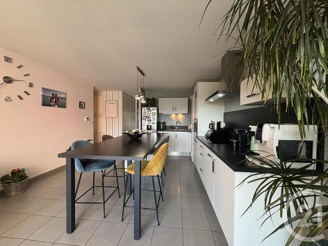 Appartement T3 à vendre - 3 pièces - 67.71 m2 - LA MOTTE SERVOLEX - 73 - RHONE-ALPES - Century 21 Alp-Immo-Confiance