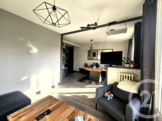 Appartement T3 à vendre - 3 pièces - 67.14 m2 - DRUMETTAZ CLARAFOND - 73 - RHONE-ALPES - Century 21 Alp-Immo-Confiance