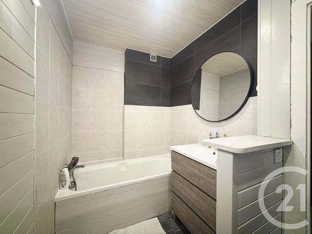 Appartement T3 à vendre - 3 pièces - 67.14 m2 - DRUMETTAZ CLARAFOND - 73 - RHONE-ALPES - Century 21 Alp-Immo-Confiance