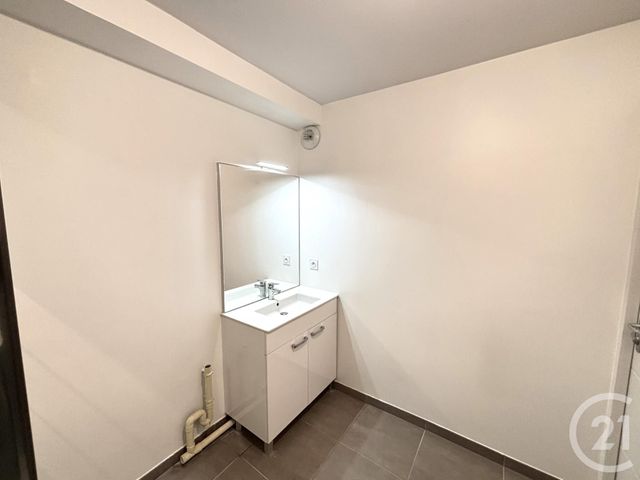 Appartement F2 à louer - 2 pièces - 42.0 m2 - AIX LES BAINS - 73 - RHONE-ALPES - Century 21 Alp-Immo-Confiance