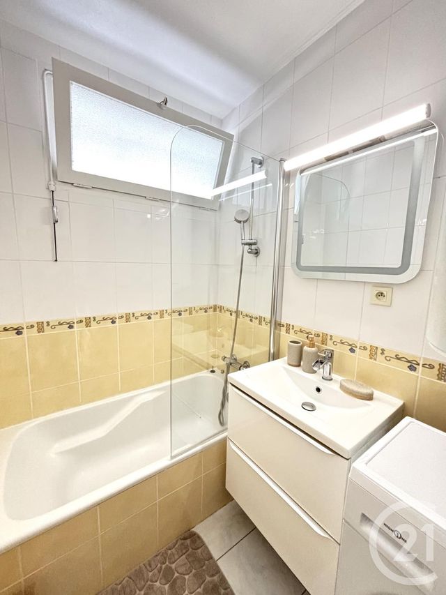 Appartement F3 à louer - 3 pièces - 69.57 m2 - AIX LES BAINS - 73 - RHONE-ALPES - Century 21 Alp-Immo-Confiance