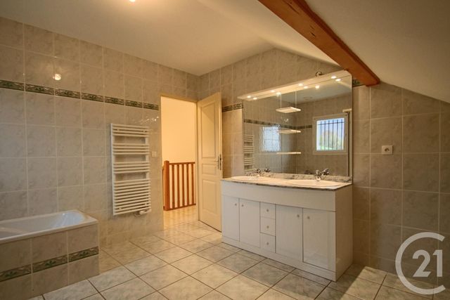 maison à louer - 5 pièces - 135.0 m2 - CUSY - 74 - RHONE-ALPES - Century 21 Alp-Immo-Confiance