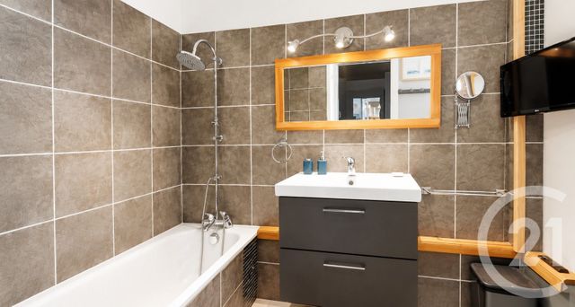 Appartement T3 à vendre - 3 pièces - 78.69 m2 - ALBERTVILLE - 73 - RHONE-ALPES - Century 21 Alp-Immo-Confiance