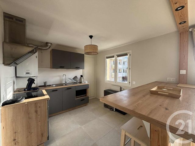 Appartement F4 à louer - 4 pièces - 76.84 m2 - BARBERAZ - 73 - RHONE-ALPES - Century 21 Alp-Immo-Confiance