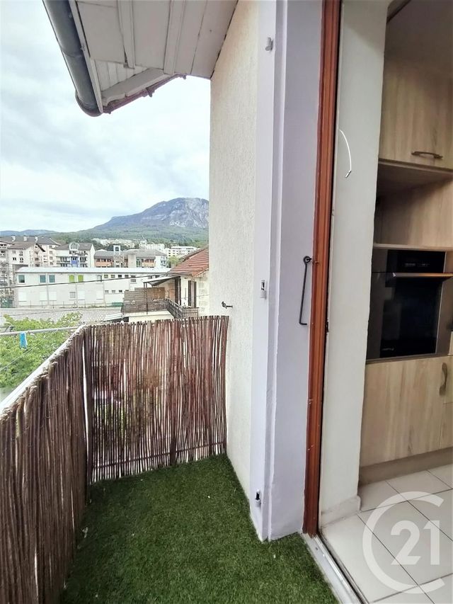 Appartement T3 à louer - 3 pièces - 56.88 m2 - AIX LES BAINS - 73 - RHONE-ALPES - Century 21 Alp-Immo-Confiance