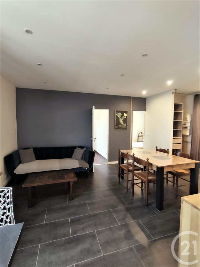 Appartement T3 à louer - 3 pièces - 56.88 m2 - AIX LES BAINS - 73 - RHONE-ALPES - Century 21 Alp-Immo-Confiance