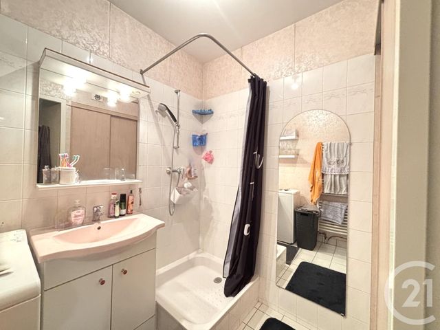 Appartement T2 à louer - 2 pièces - 50.62 m2 - ST ALBAN LEYSSE - 73 - RHONE-ALPES - Century 21 Alp-Immo-Confiance