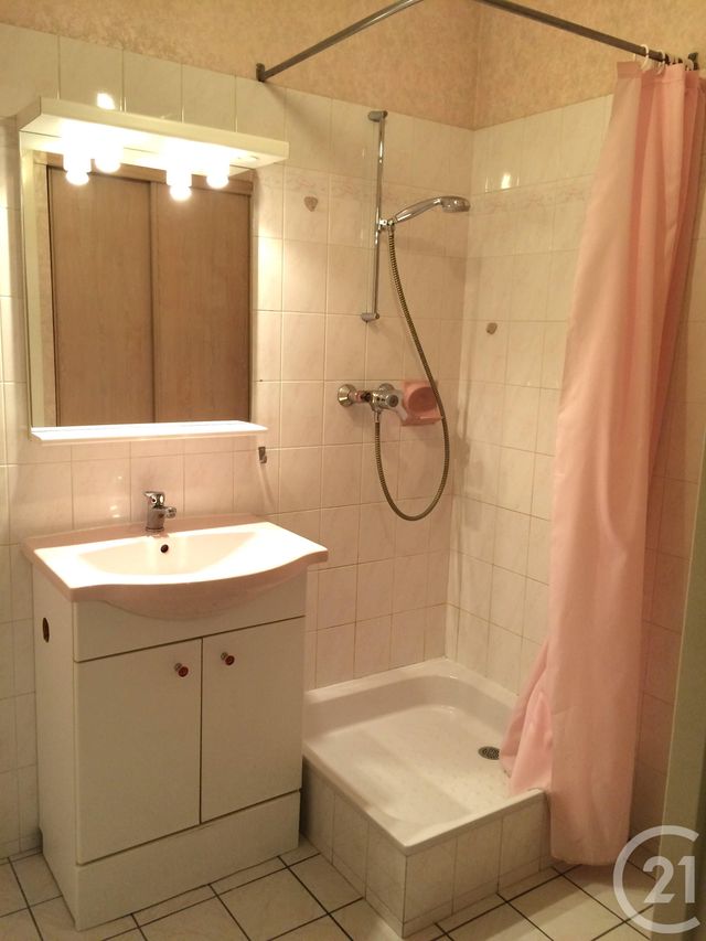 Appartement T2 à louer - 2 pièces - 50.62 m2 - ST ALBAN LEYSSE - 73 - RHONE-ALPES - Century 21 Alp-Immo-Confiance