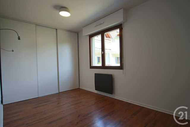 Appartement T3 à louer - 3 pièces - 67.32 m2 - AIX LES BAINS - 73 - RHONE-ALPES - Century 21 Alp-Immo-Confiance