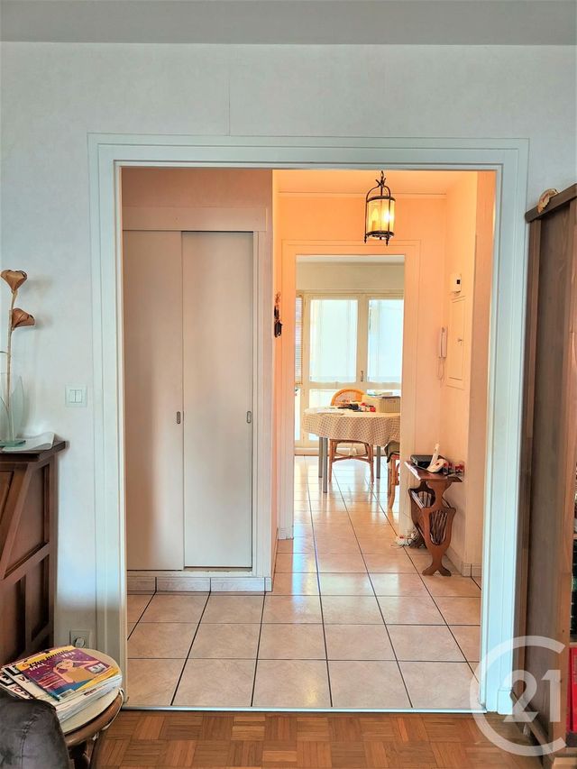 Appartement T3 à louer - 3 pièces - 77.23 m2 - AIX LES BAINS - 73 - RHONE-ALPES - Century 21 Alp-Immo-Confiance