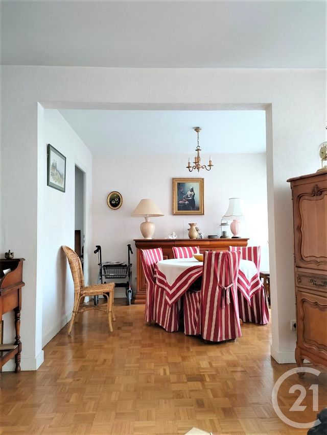 Appartement T3 à louer - 3 pièces - 77.23 m2 - AIX LES BAINS - 73 - RHONE-ALPES - Century 21 Alp-Immo-Confiance