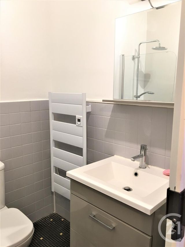 Appartement Studio à louer - 1 pièce - 23.5 m2 - AIX LES BAINS - 73 - RHONE-ALPES - Century 21 Alp-Immo-Confiance