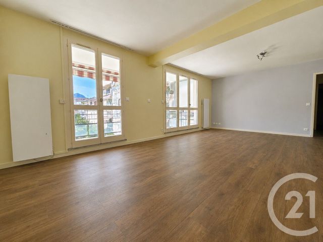 Appartement T3 à vendre - 4 pièces - 82.86 m2 - AIX LES BAINS - 73 - RHONE-ALPES - Century 21 Alp-Immo-Confiance