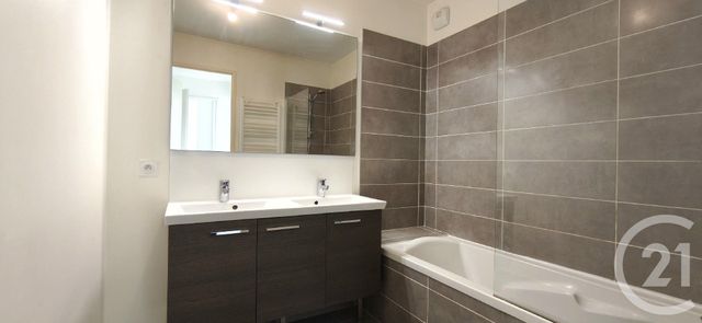 Appartement T4 à vendre - 4 pièces - 77.88 m2 - AIX LES BAINS - 73 - RHONE-ALPES - Century 21 Alp-Immo-Confiance