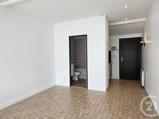 Appartement Studio à louer - 1 pièce - 25.91 m2 - AIX LES BAINS - 73 - RHONE-ALPES - Century 21 Alp-Immo-Confiance