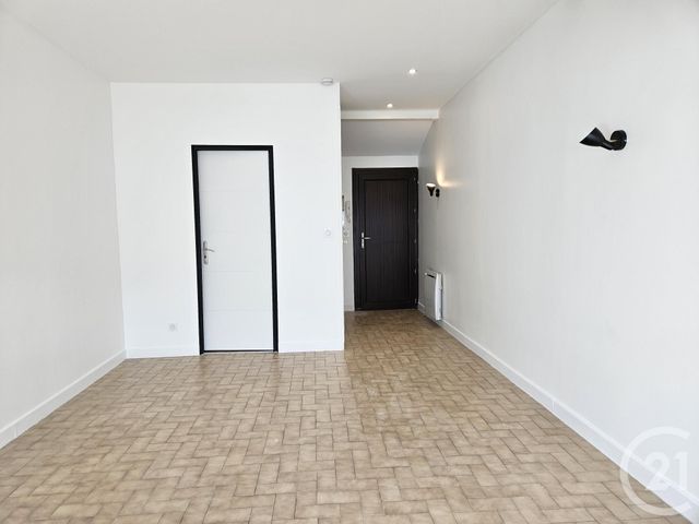 Appartement Studio à louer - 1 pièce - 25.91 m2 - AIX LES BAINS - 73 - RHONE-ALPES - Century 21 Alp-Immo-Confiance