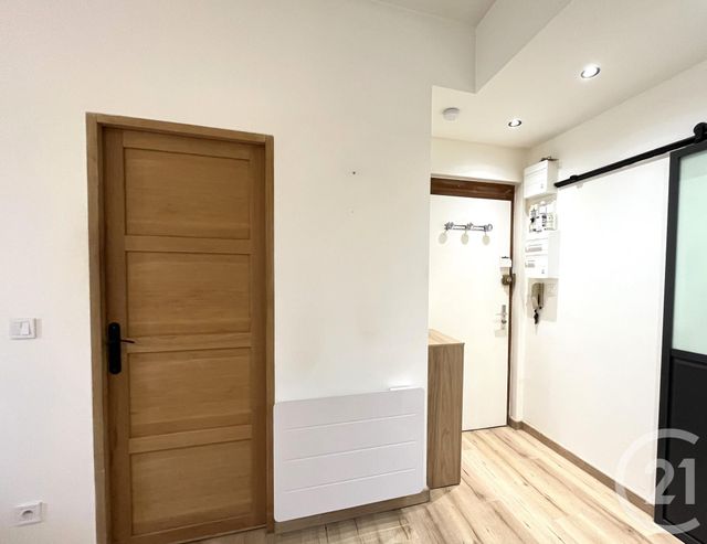 Appartement F2 à louer - 2 pièces - 40.6 m2 - AIX LES BAINS - 73 - RHONE-ALPES - Century 21 Alp-Immo-Confiance