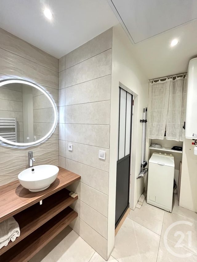 Appartement F2 à louer - 2 pièces - 40.6 m2 - AIX LES BAINS - 73 - RHONE-ALPES - Century 21 Alp-Immo-Confiance