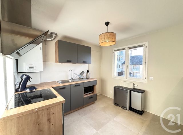 Appartement F4 à louer - 4 pièces - 76.84 m2 - BARBERAZ - 73 - RHONE-ALPES - Century 21 Alp-Immo-Confiance