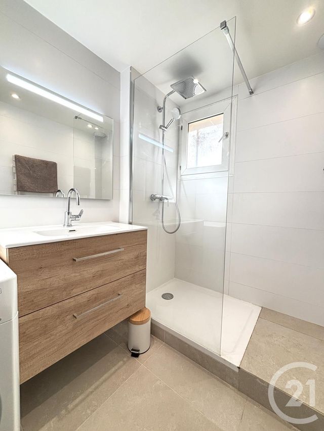 Appartement F4 à louer - 4 pièces - 76.84 m2 - BARBERAZ - 73 - RHONE-ALPES - Century 21 Alp-Immo-Confiance