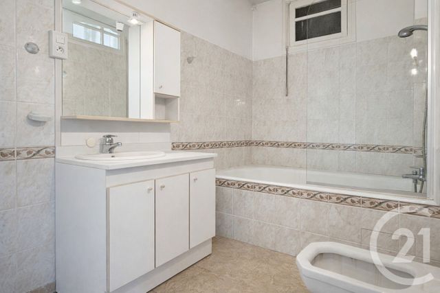 Appartement T2 à vendre - 2 pièces - 54.0 m2 - AIX LES BAINS - 73 - RHONE-ALPES - Century 21 Alp-Immo-Confiance