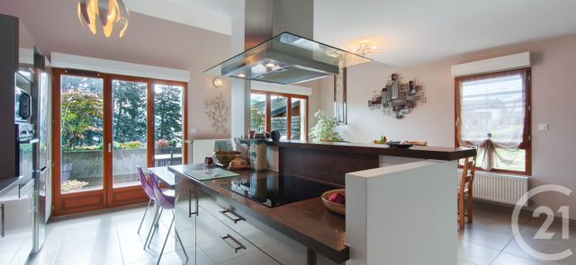 Appartement T6 à vendre - 6 pièces - 122.1 m2 - CHAMBERY - 73 - RHONE-ALPES - Century 21 Alp-Immo-Confiance