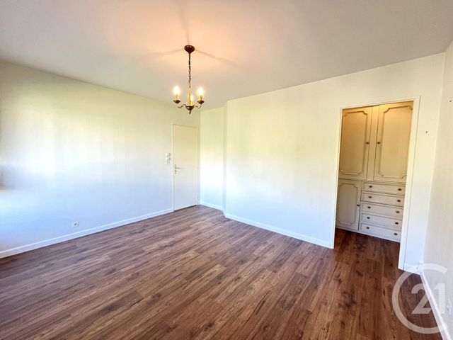 Appartement T3 à louer - 3 pièces - 69.71 m2 - AIX LES BAINS - 73 - RHONE-ALPES - Century 21 Alp-Immo-Confiance