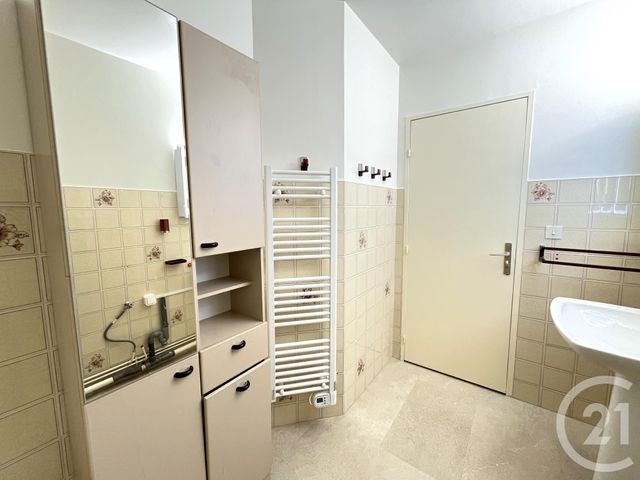Appartement T3 à louer - 3 pièces - 69.71 m2 - AIX LES BAINS - 73 - RHONE-ALPES - Century 21 Alp-Immo-Confiance