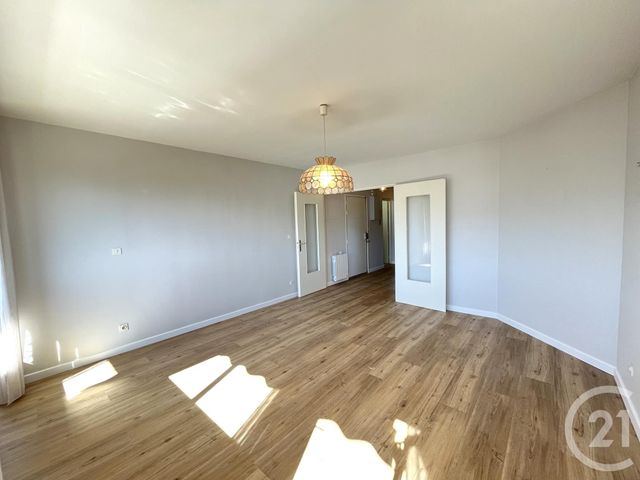 Appartement T3 à louer - 3 pièces - 69.71 m2 - AIX LES BAINS - 73 - RHONE-ALPES - Century 21 Alp-Immo-Confiance