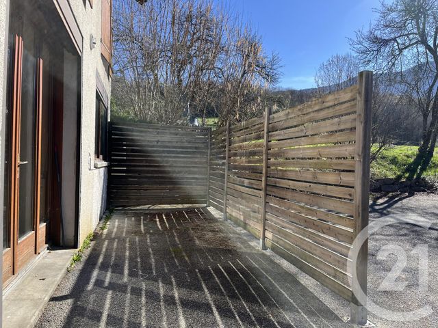 Appartement à louer - 2 pièces - 52.06 m2 - GRESY SUR AIX - 73 - RHONE-ALPES - Century 21 Alp-Immo-Confiance
