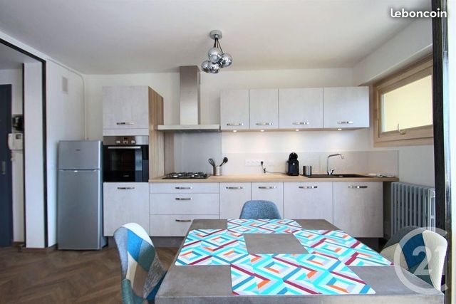 Appartement T3 à louer - 3 pièces - 61.35 m2 - AIX LES BAINS - 73 - RHONE-ALPES - Century 21 Alp-Immo-Confiance