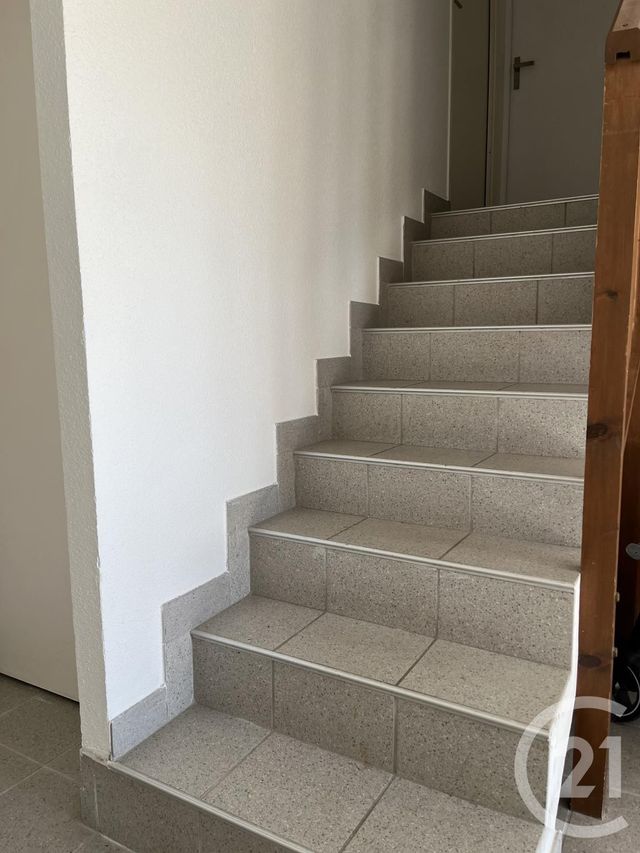 Appartement F3 à louer - 3 pièces - 64.43 m2 - SERRIERES EN CHAUTAGNE - 73 - RHONE-ALPES - Century 21 Alp-Immo-Confiance