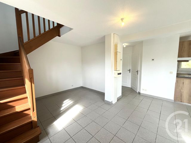 Appartement F3 à louer - 3 pièces - 64.43 m2 - SERRIERES EN CHAUTAGNE - 73 - RHONE-ALPES - Century 21 Alp-Immo-Confiance