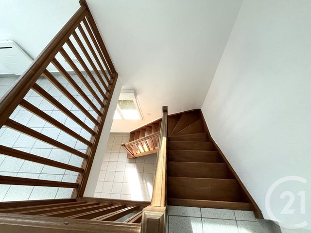 Appartement F3 à louer - 3 pièces - 64.43 m2 - SERRIERES EN CHAUTAGNE - 73 - RHONE-ALPES - Century 21 Alp-Immo-Confiance