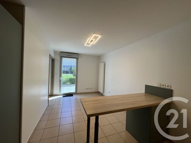 Appartement F2 à louer - 2 pièces - 37.76 m2 - AIX LES BAINS - 73 - RHONE-ALPES - Century 21 Alp-Immo-Confiance
